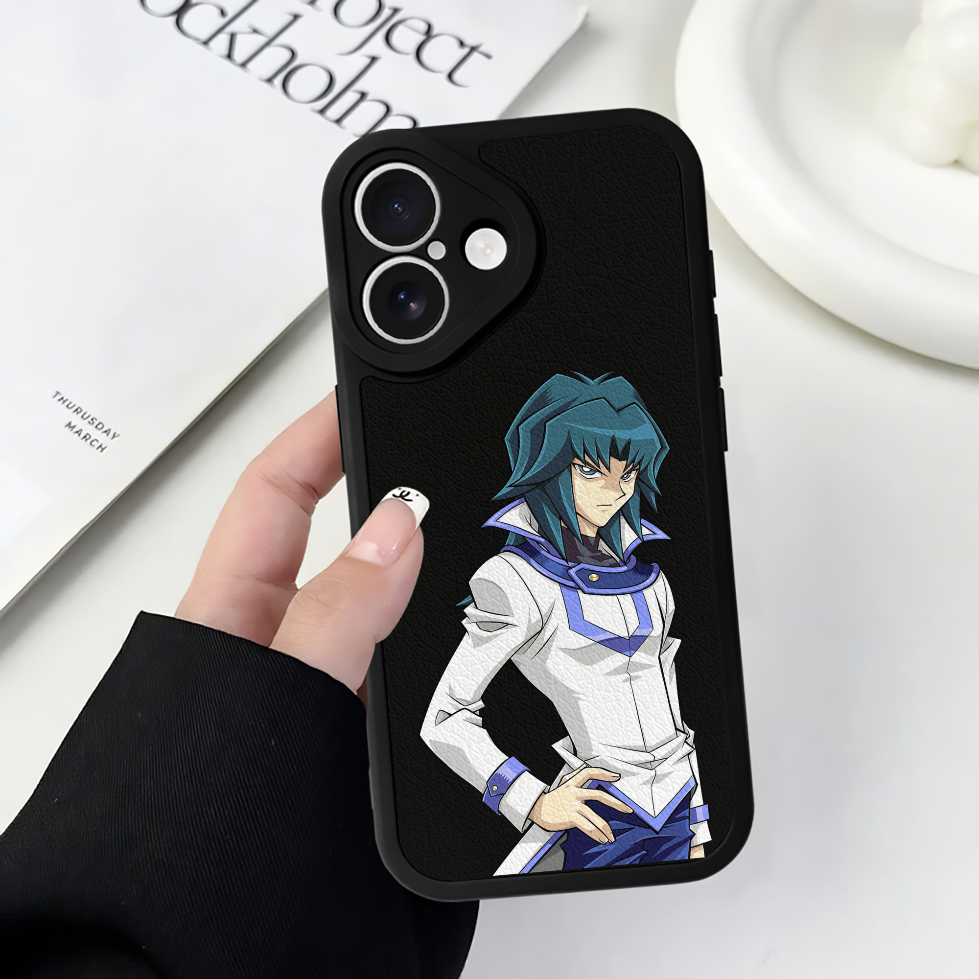 遊☆戯☆王 Yu-Gi-Oh! 【iPhone 16シリーズ対応】シリコンスマホケース（レザー調） 材質：シリコン